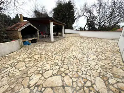 House 166 m², Šikići, Pula - quiet neighborhood near the center - 2