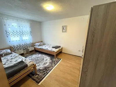 House 166 m², Šikići, Pula - quiet neighborhood near the center - 9