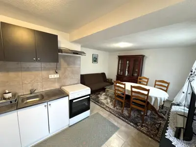 House 166 m², Šikići, Pula - quiet neighborhood near the center - 5