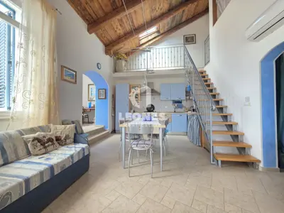 Kamena kuća 142 m², Lovrečica, prvi red do mora - 8