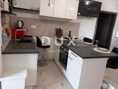 Haus 120 m², Bribir - zwei adaptierte Wohnungen - 12