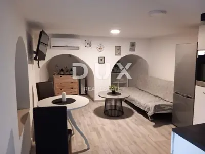 Haus 120 m², Bribir - zwei adaptierte Wohnungen - 16