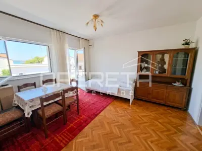 Haus 348 m², Brodarica - 120 m vom Meer - 3