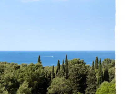 Verkauf - Wohnung mit Meerblick - zwei Minuten zur Lungomare-Promenade, Pula!