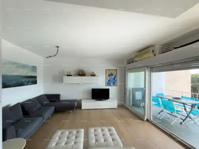 Stan 70 m², Pula - Veruda, pogled na more i terasa - 4