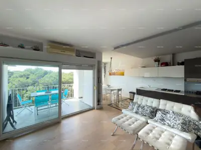 Stan 70 m², Pula - Veruda, pogled na more i terasa - 8