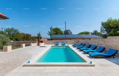 Haus 370 m², Premantura, Medulin - beheizter Pool und 5 Schlafzimmer - 12
