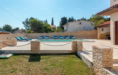 Haus 370 m², Premantura, Medulin - beheizter Pool und 5 Schlafzimmer - 11