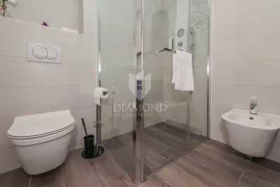 Wohnung 80 m², Rovinj Zentrum - 2 Schlafzimmer und Loggia - 16
