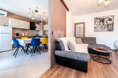 Wohnung 80 m², Rovinj Zentrum - 2 Schlafzimmer und Loggia - 9