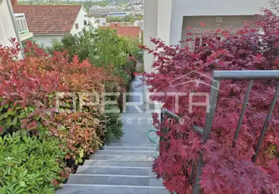 Haus 210 m², Žrnovnica - ruhige Lage nahe Split - 21