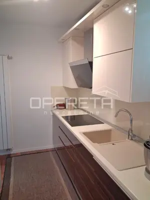 Haus 210 m², Žrnovnica - ruhige Lage nahe Split - 6