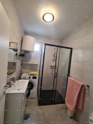 Stan 55 m², Pula Centar - renoviran i klimatiziran - 16