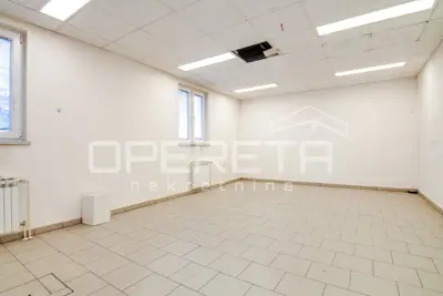 Gewerbeimmobilie zur Miete in Centar, 404 m² - 17