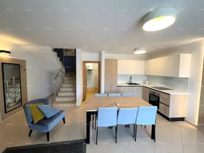 Geräumige Wohnung in einer Anlage mit Pool, Garage und Meerblick – nur 70 m vom Meer entfernt, Umag! - 2