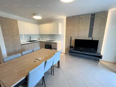 Geräumige Wohnung in einer Anlage mit Pool, Garage und Meerblick – nur 70 m vom Meer entfernt, Umag! - 3