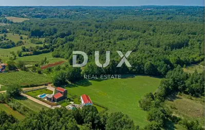 Haus 370 m², Barban - zwei Häuser mit Pool und Grundstück - 2