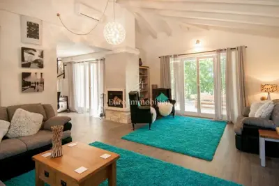 Vila 159 m², Tinjan - bazen i privatnost - 16
