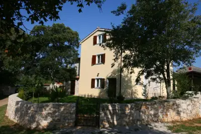 Steinhaus, Barban, Pool und Privatsphäre - 3