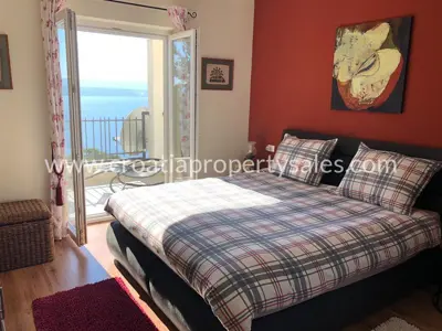 Stan 98 m², Omiš - pogled na more i terasa 19 m² - 9