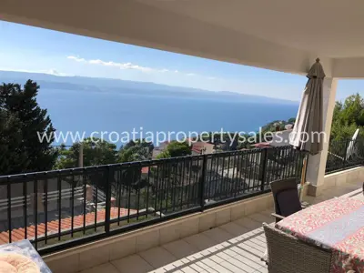 Stan 98 m², Omiš - pogled na more i terasa 19 m² - 2