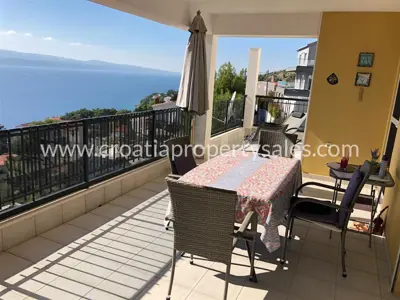Stan 98 m², Omiš - pogled na more i terasa 19 m² - 4