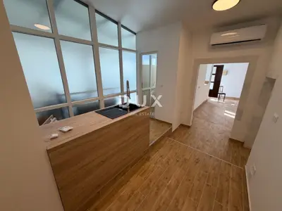 Rijeka, Centar, commercial space 91 m² completely adapted - 21