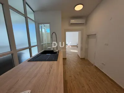 Rijeka, Centar, commercial space 91 m² completely adapted - 5
