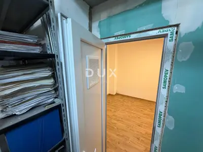 Rijeka, Centar, commercial space 91 m² completely adapted - 13