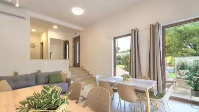 Modern semi-detached house with pool, Svetvinčenat, Istria - 22