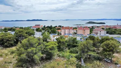 Građevinsko zemljište 504 m², Pakoštane - pogled na more