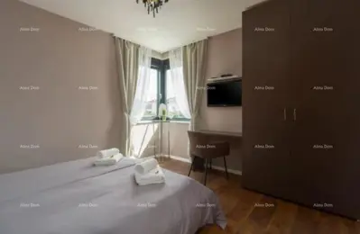 POREČ, Žbandaj – moderan stan s krovnom terasom i jacuzzijem - 11