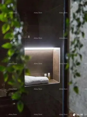 POREČ, Žbandaj – moderan stan s krovnom terasom i jacuzzijem - 10