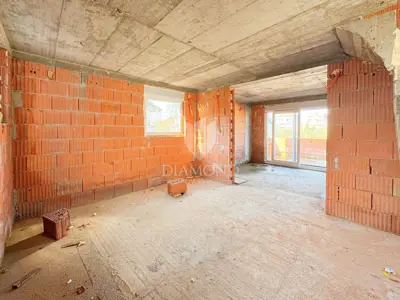 Haus 160 m², Donji Bukovac - zwei Wohneinheiten - 2
