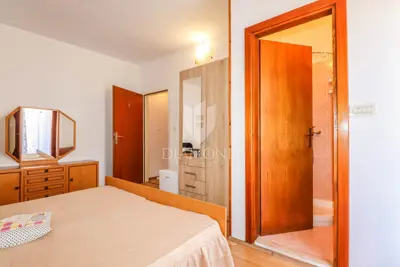 House 123 m², Rovinj - yard 346 m² and cistern - 17