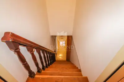 House 123 m², Rovinj - yard 346 m² and cistern - 20