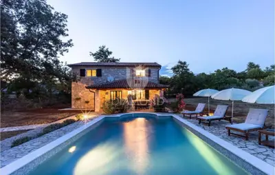 House 154 m², Labin - stone villa with pool - 14