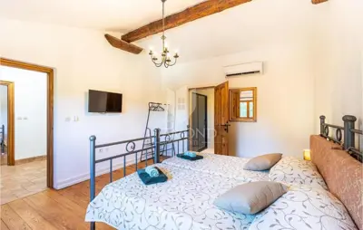 House 154 m², Labin - stone villa with pool - 11
