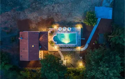 House 154 m², Labin - stone villa with pool - 8