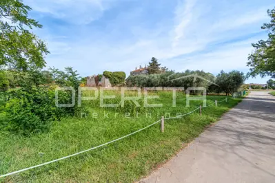 Land plot for sale in Novigrad - 10
