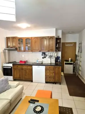 Stan, Krk, 2 spavaće sobe, okućnica i 2 parkirna mjesta - 11