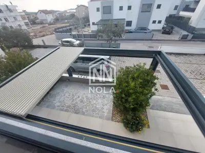 Kuća u Vodicama, blizu centra i svih sadržaja - 9
