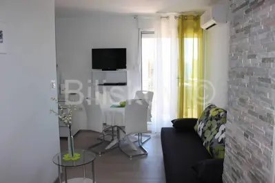 Stan 40 m², Trstenik Split, pogled na more - 2