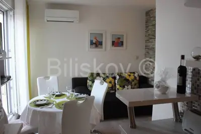 Stan 40 m², Trstenik Split, pogled na more