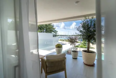 Apartment 125.8 m², Novigrad - 3 bedrooms, elevator - 18