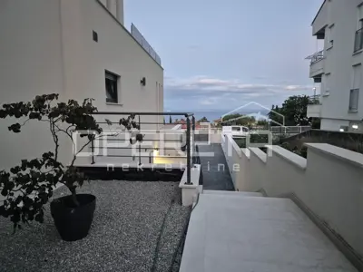 LOVRAN - Exklusive Wohnung von 141 m² mit Pool und atemberaubendem Panoramablick auf das Meer - 3 - 9