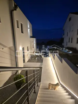 LOVRAN - Exklusive Wohnung von 141 m² mit Pool und atemberaubendem Panoramablick auf das Meer - 3 - 14