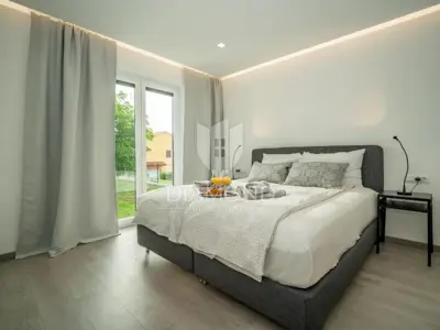 Villa 174 m², Labin - heated pool and summer kitchen - 15