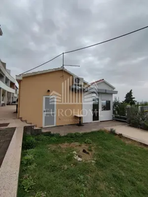 Prilika za investitore! Restoran+400 m² terase s pogledom na more! - 5