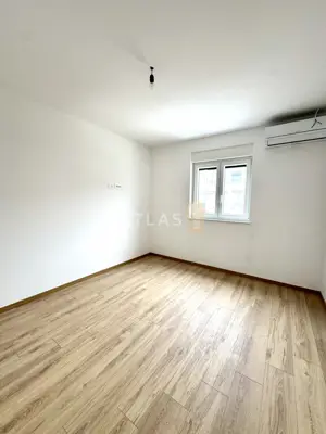 Stan 123 m² u Novigradu, privatno dvorište i bazen - 4